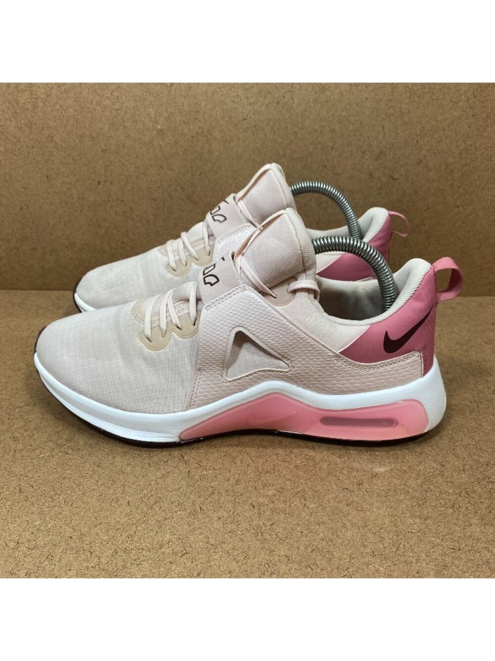Nike Air Max Bella TR 5 Premium Womens Training Shoes Barely Rose Pink Size 9.5